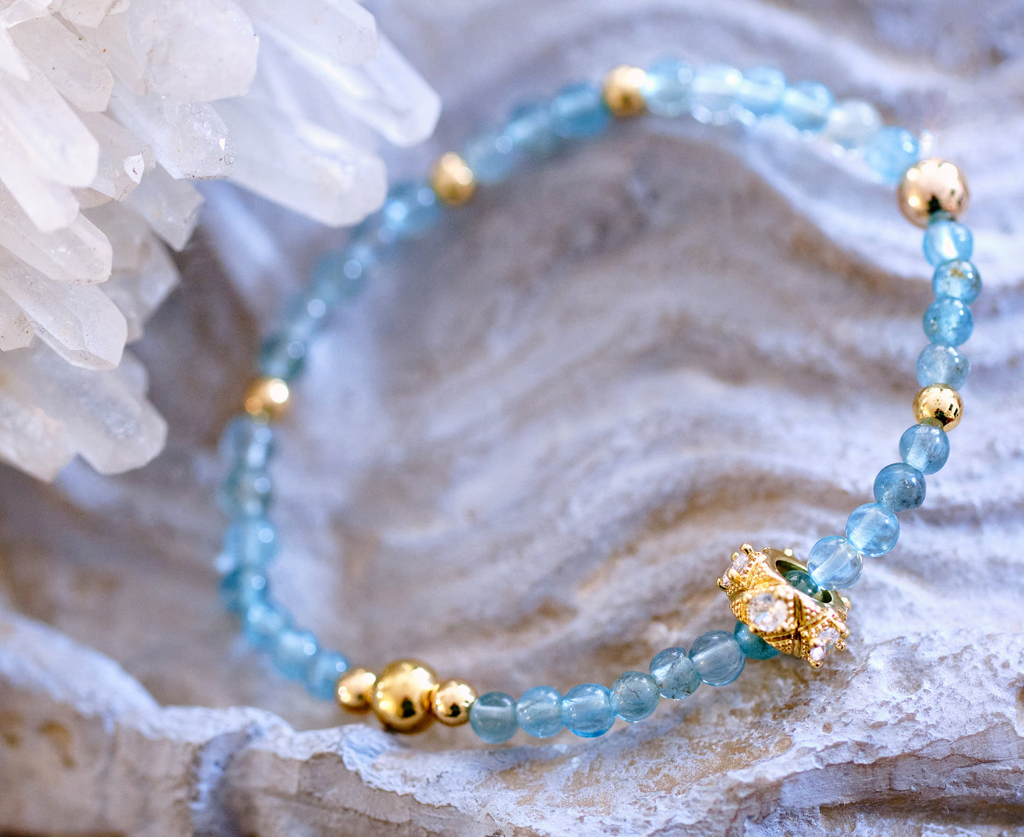 MOTIVATE Blue Apatite Bracelet