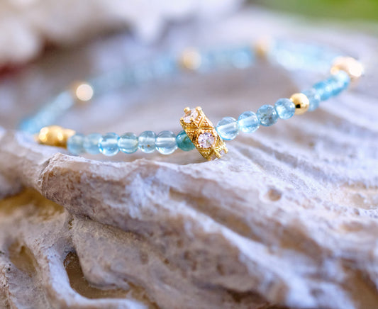 MOTIVATE Blue Apatite Bracelet