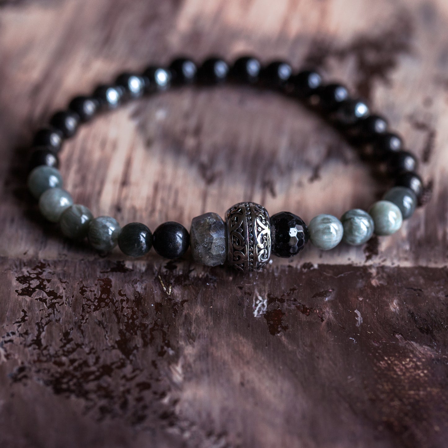 MAGIC AND PROTECTION  Grey Hawk Eye, Labradorite, Black Tourmaline, Shungite, Jet, Black Obsidian and Hematite Unisex Bracelet